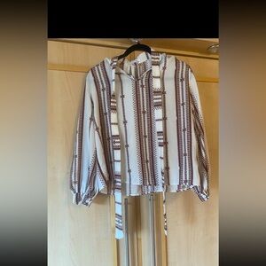 Lawyer Closet Boho Peasant Tie-Neck Blouse Size Large